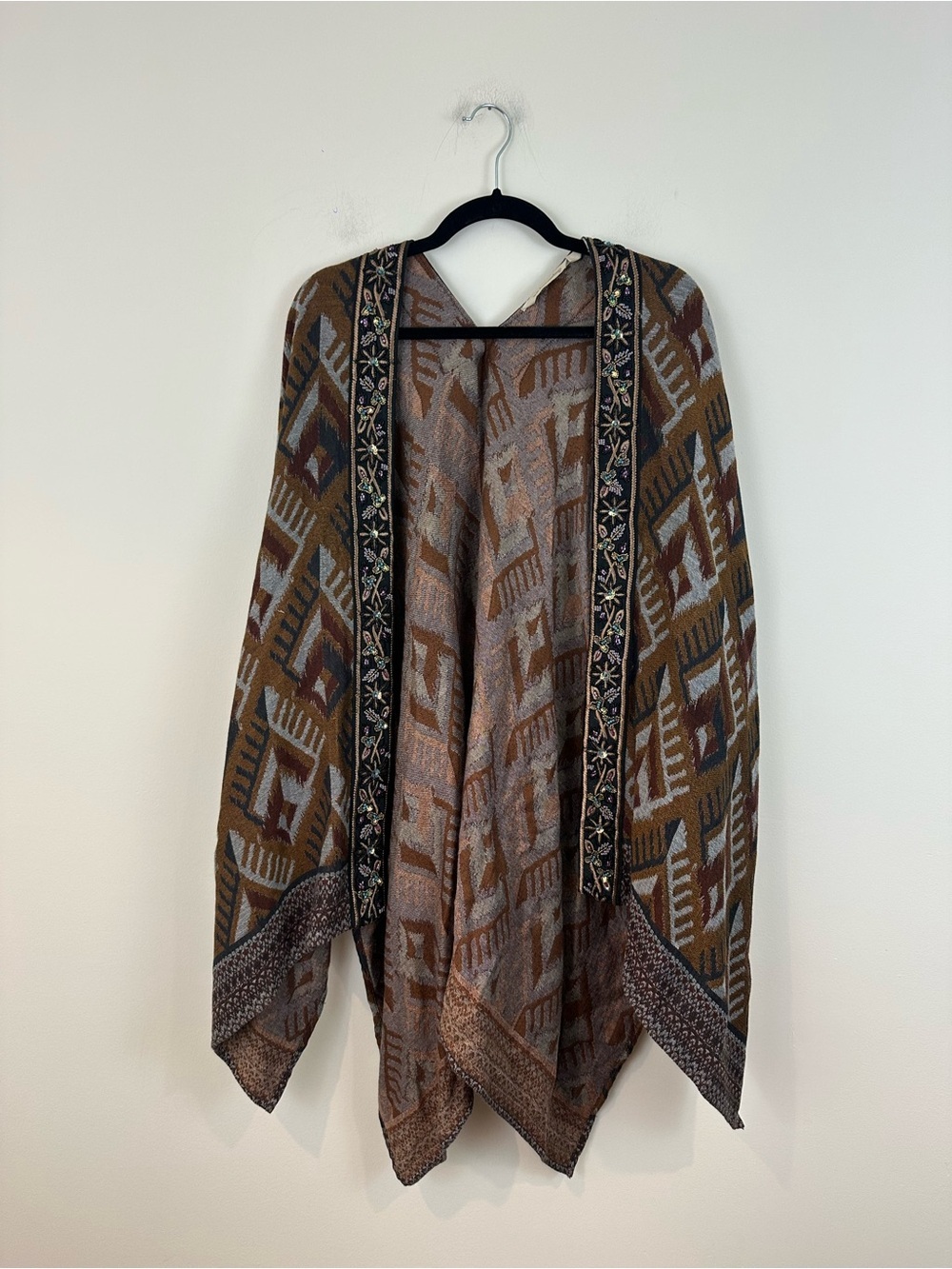 Soft Surroundings Wrap with Beaded Embellished Detail One Size